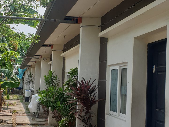 2014 sm lot w/ 11 apartment beside SM MASINAG ANTiPOLO (OPTION : CUT 1000sm@28t/sm : 6 apartmnt)