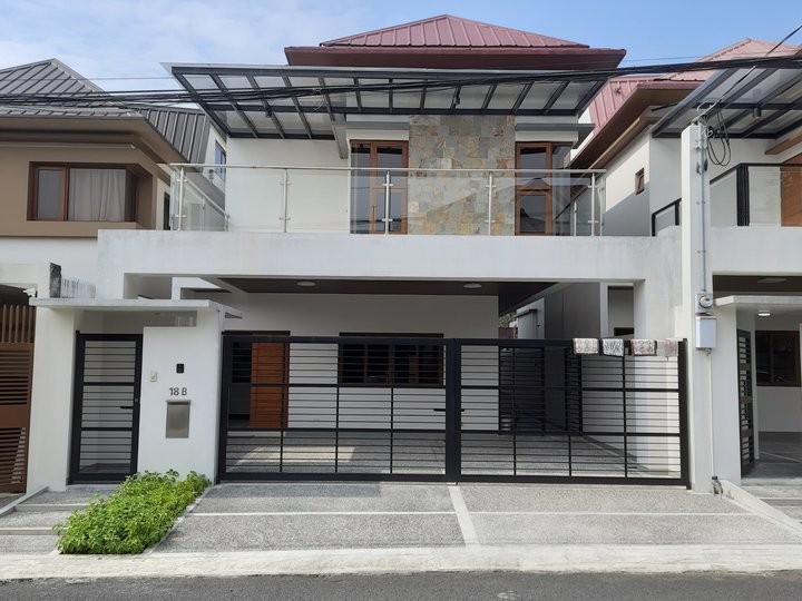 5bedroom Single Detached House For Sale in Quezon City [House and Lot