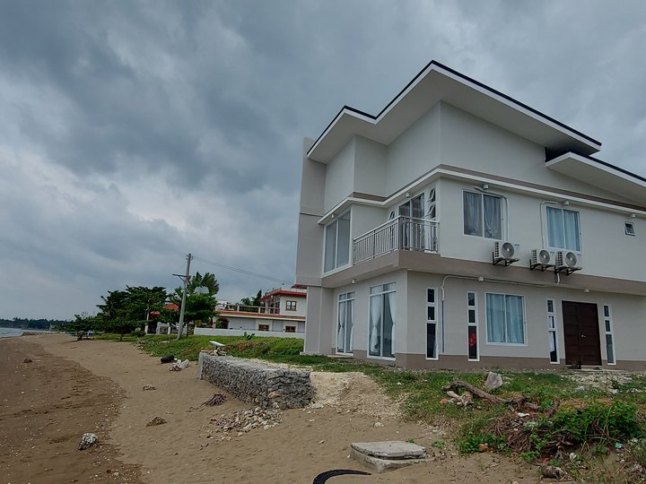 3bedroom Beach front Semi-Detached House For Sale in Liloan Cebu
