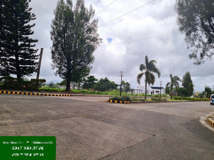 PREMIUM LOT AT TAGAYTAY CITY