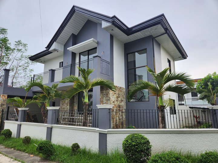 Renovated Two Storey Corner House for Sale in City of San Fernando Pampanga