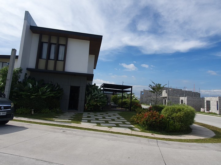 3 Bedroom Single Detached House and Lot in Mexico near Clark Airport