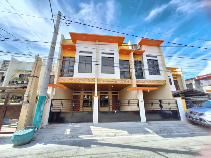 RFO 3-BEDROOM TOWNHOUSE IN LAS PINAS NEAR C5 EXT & LRT 1 EXT & AIRPORT