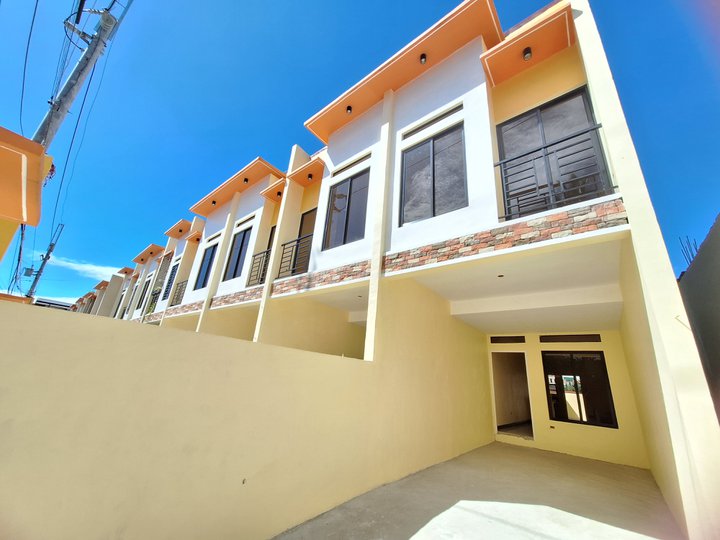 COMPLETE TURNOVER TOWNHOUSE NEAR ALABANG-ZAPOTE ROAD & SM SOUTHMALL