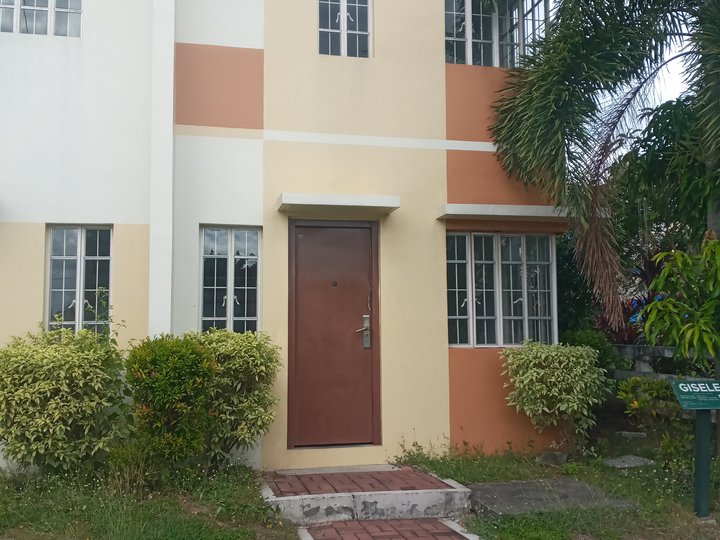 2br Pre selling townhouse