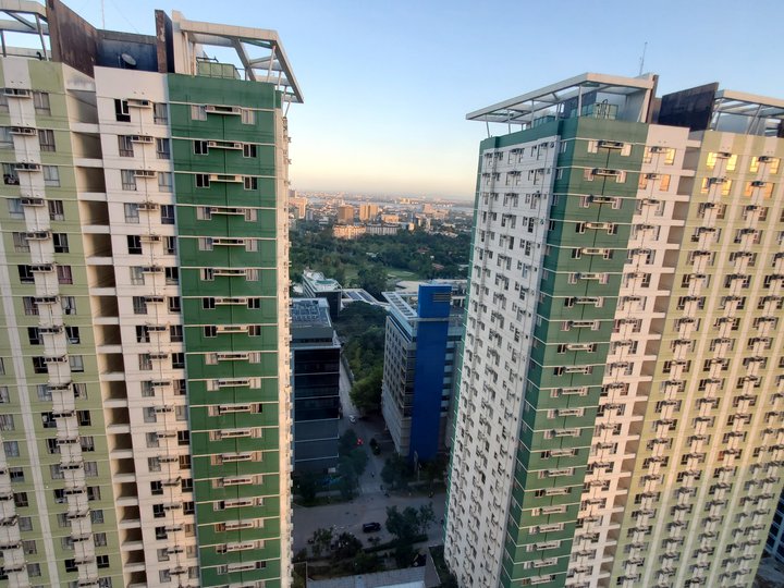 57 sqm 2-bedroom Condo For Sale in Avida Riala Tower 4 IT Park Cebu City