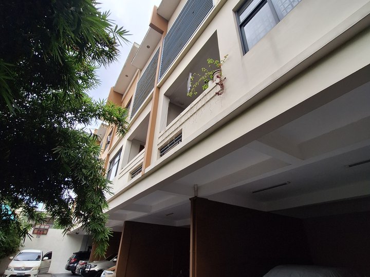 Modern Pre-Owned 4-bedroom Townhouse For Sale in Mandaluyong