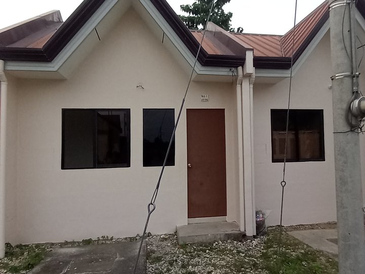 Affordable 1  storey rowhouse in LapuLqpu city near cclex