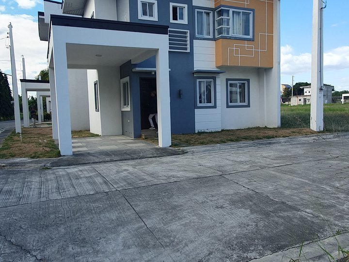 FOR SALE!!! 4BEDROOM HOUSE AND LOT IN DEL ROSARIO TOURISM Ro