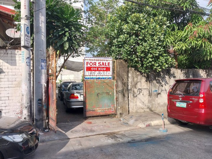 600 sqm Lot For Sale in Cubao Quezon City / residential/commercial, very near Araneta Center
