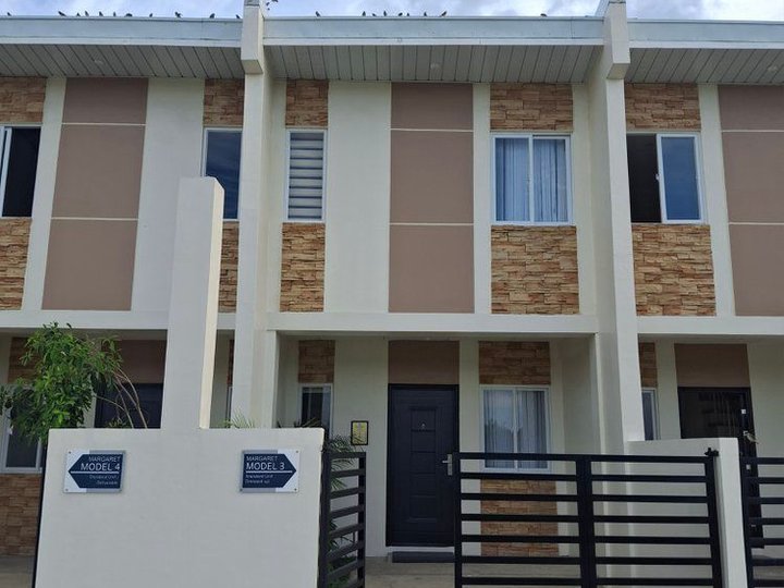 2-bedroom Townhouse For Sale in Padre Garcia Batangas