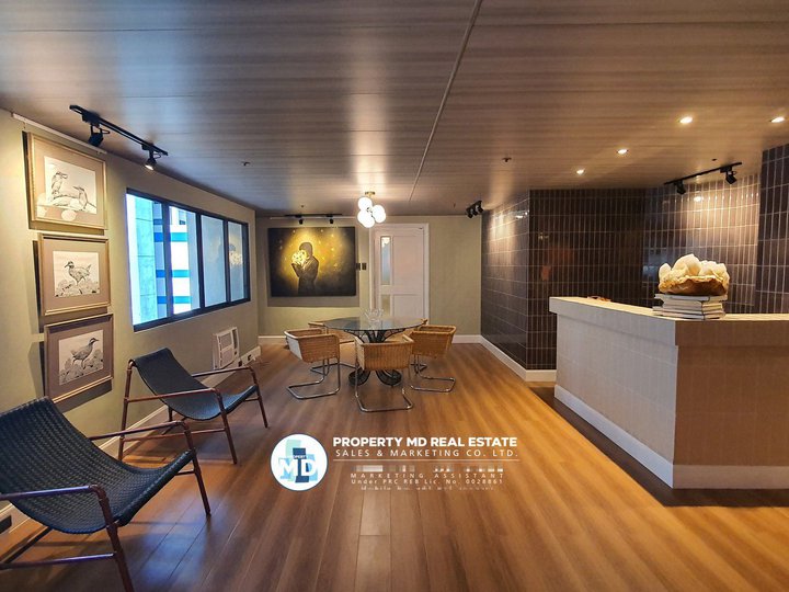 Spacious & Luxurious 323.00 sqm 4-bedroom Residential Condo For Sale at Avignon Tower Makati