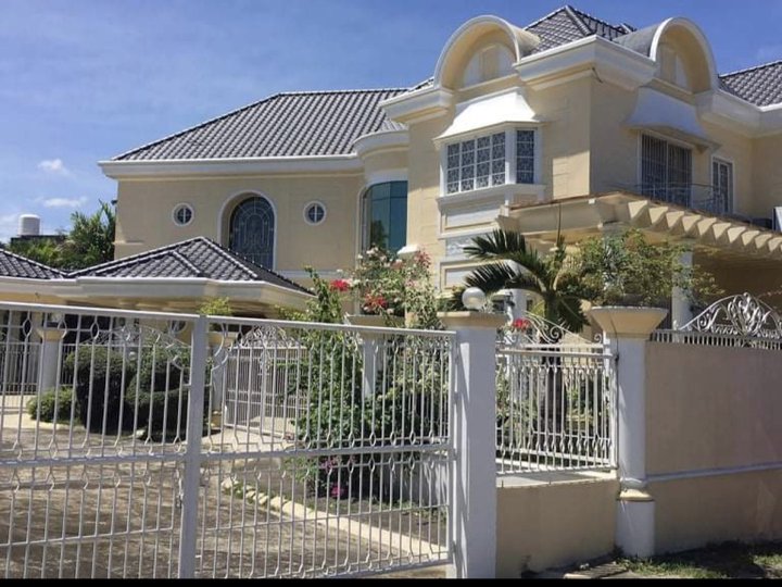 House and Lot for sale at Alabang Camella Homes 2
