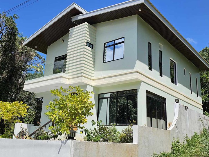 210 sqm - House and Lot FOR SALE in Sun Valley Antipolo City