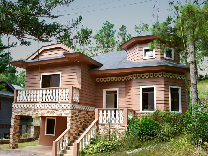 4 Bedroom Single Detached House For Sale in Tagaytay Cavite