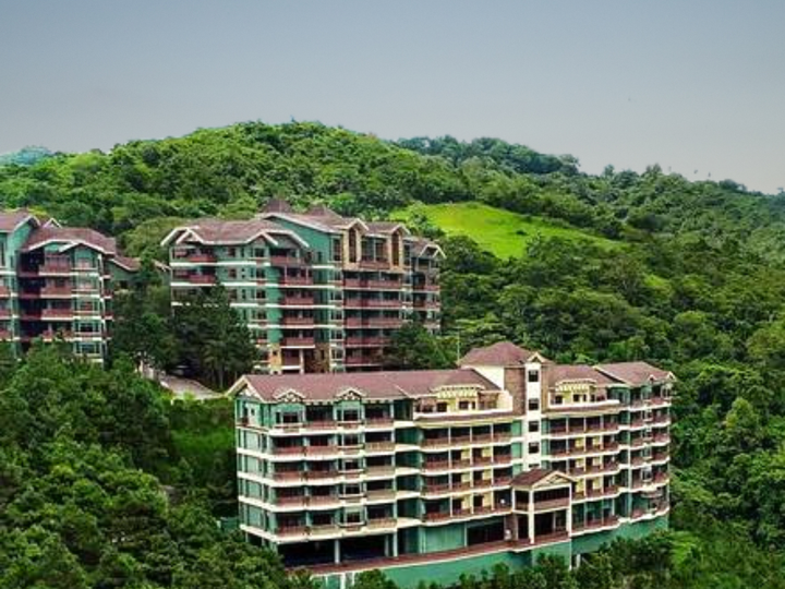 67.71 sqm 1-bedroom Condotels For Sale in Tagaytay Cavite