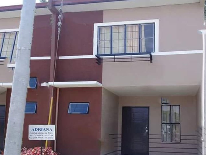 END UNIT TOWNHOUSE IN PLARIDEL, BULACAN