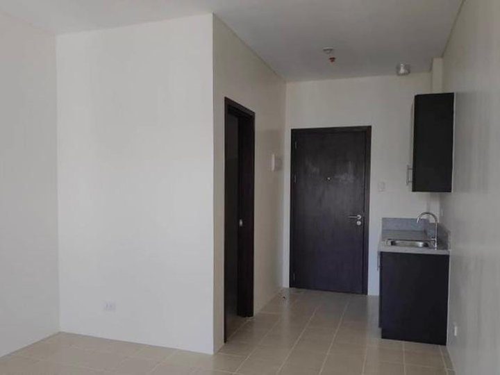 Accessible Condo in Mandaluyong walking distance from Megamall Studio