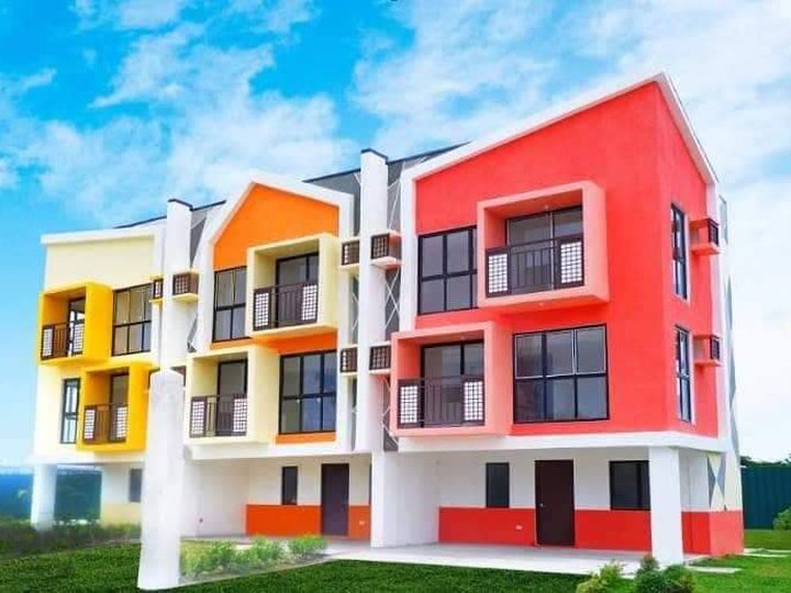 FOR SALE First 3 Storey  Townhouse to rise in Jubilation  New Binan