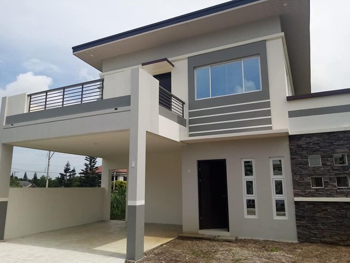 4BR House and Lot For Sale in Tagaytay Cavite
