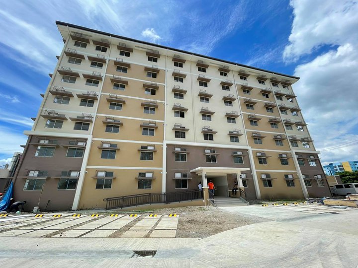1BR Amenity View condo in Bacoor 100m from Aguinaldo Highway
