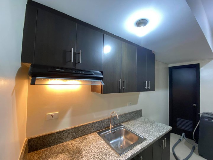 2 Bedroom Unit for Rent in San Lorenzo Place Makati City