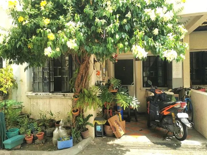 Townhouse for Sale in Merville Paranaque City