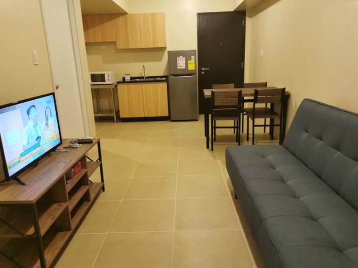 For Rent Avida Towers Turf BGC 1 Bedroom 36.4sqm 1 Parking Fully furn