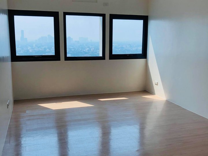 Studio Unit for Rent in Studio A Katipunan Quezon City