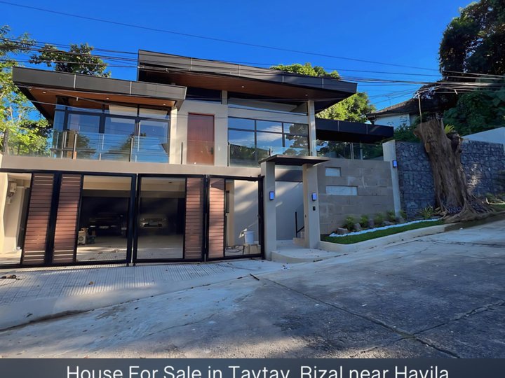 Luxurious 6 Bedroom Solar-Powered House with Theater & Swimming Pool for Sale in Taytay Rizal