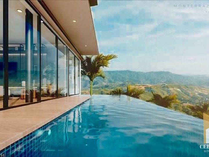 Modern Luxury House for Sale in Guadalupe