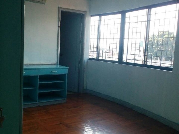 4 Storey Office Residential Building and Warehouse in Makati City
