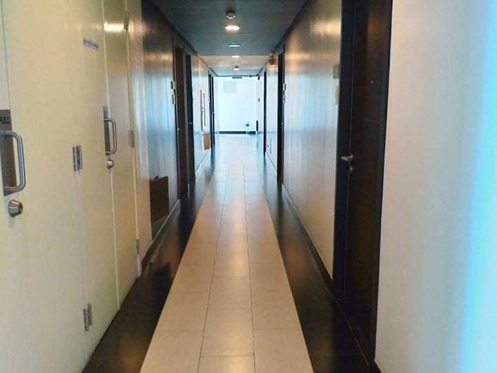 2 BR Unit with Parking in Acqua Private Residences Mandaluyong City
