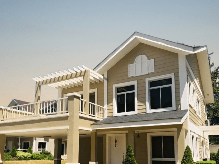 Luxury House For Sale in Santa Rosa Laguna