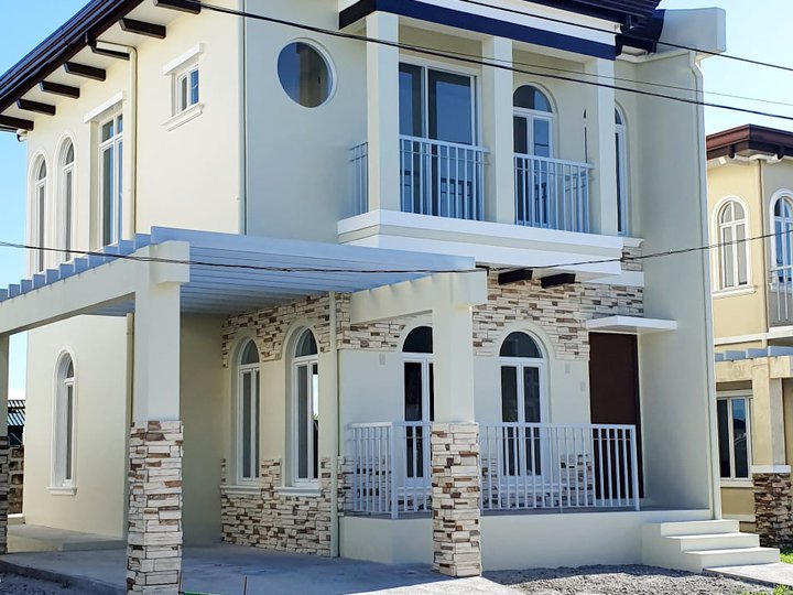 Single Detached House and Lot For Sale in Tanza near Cavitex