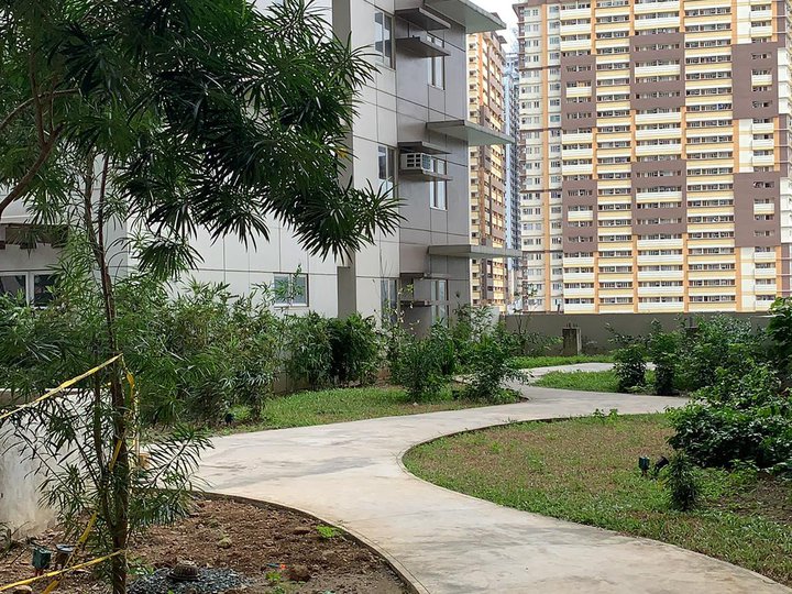 PRE SELLING Turnover 2024 NO SPOT DP in Boni Mandaluyong 2-BR