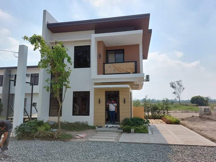 Modern Inspired House and Lot For sale in Mabalacat near Clark