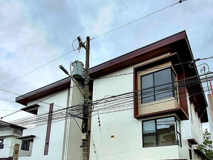 Luxury Brand New 4BR Duplex House and Lot For Sale BF Homes Paranaque