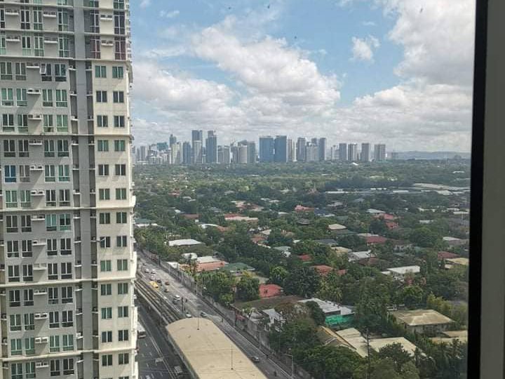 RFO 38.00 sqm 2-bedroom Condo Rent-to-own thru Pag-IBIG in Makati