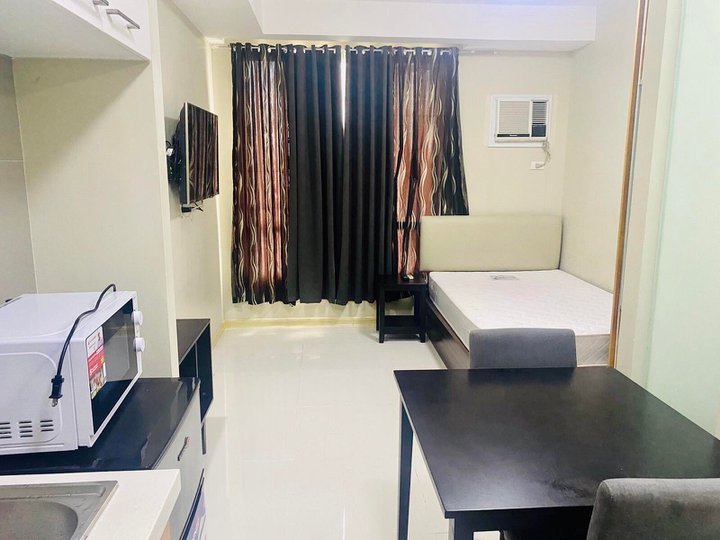 Studio Unit for Rent in Sunshine 100 Pioneer Mandaluyong