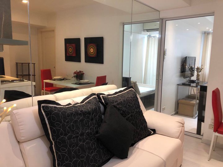 2BR Condo for Sale at Azure Residences Condominium Paranaque