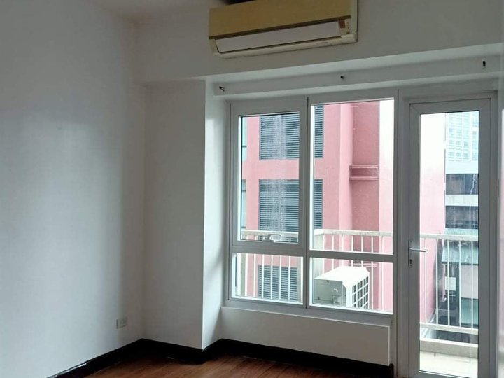 2-bedroom Unit with Balcony For Sale in The Grand Midori Makati City