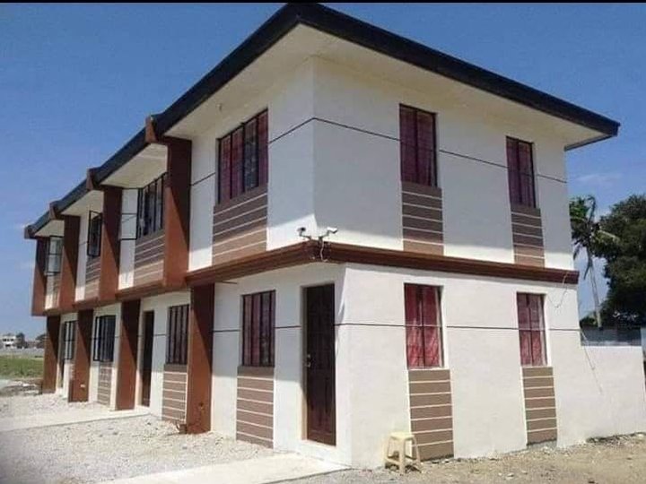 Affordable 2BR Townhouse Savanna Ville Rent to Own in Imus Cavite