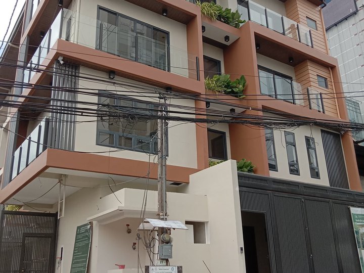 Four Storey Townhouse for sale in Cubao Quezon City near Ali Mall