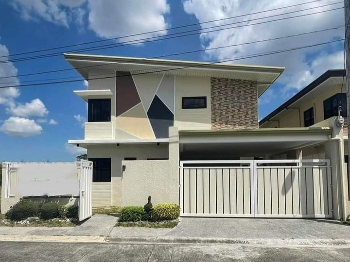 BRAND NEW MODERN TWO STOREY HOUSE IN PAMPANGA NEAR SM TELABASTAGAN