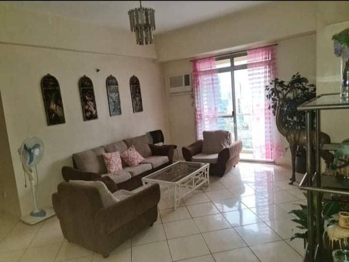 3 Bedroom Unit with Balconies in Paseo Parkview Suites Makati City