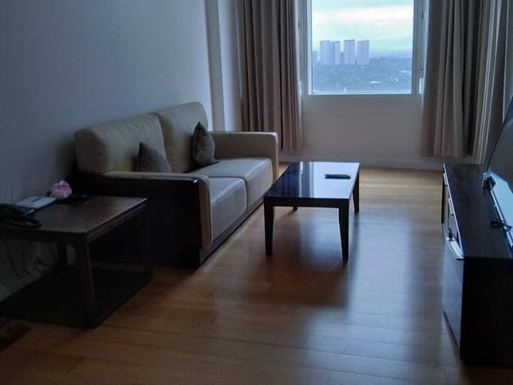 2 Bedroom Unit with Parking and Balconies in Park Terraces Makati