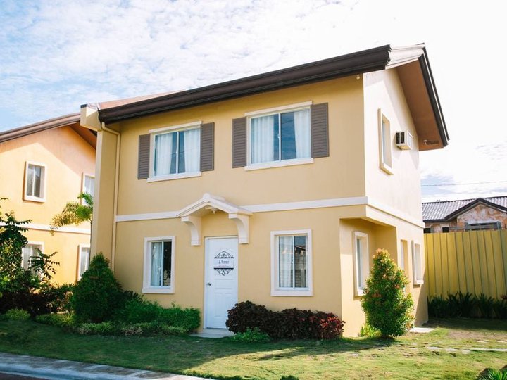 4-bedroom Single Attached House For Sale in Bacoor Cavite