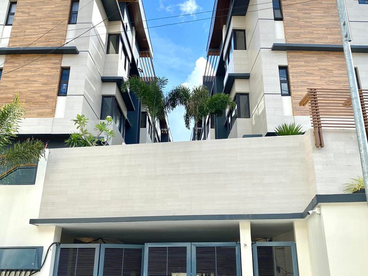 4br towhouse in San Juan City for sale
