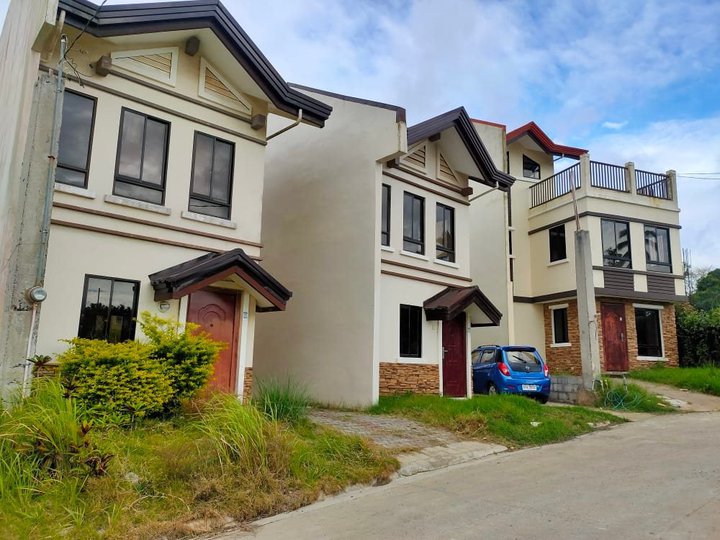 Pre-selling House & Lot in Tagaytay